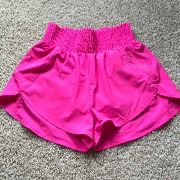 Athletic Shorts High Waistes - Picture 1 of 3